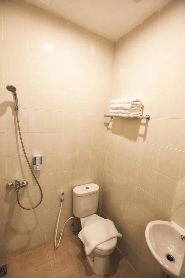 Dom Hotel Jogja Ngaglik Εξωτερικό φωτογραφία