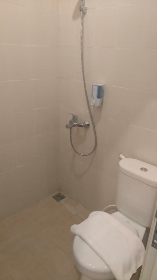 Dom Hotel Jogja Ngaglik Εξωτερικό φωτογραφία